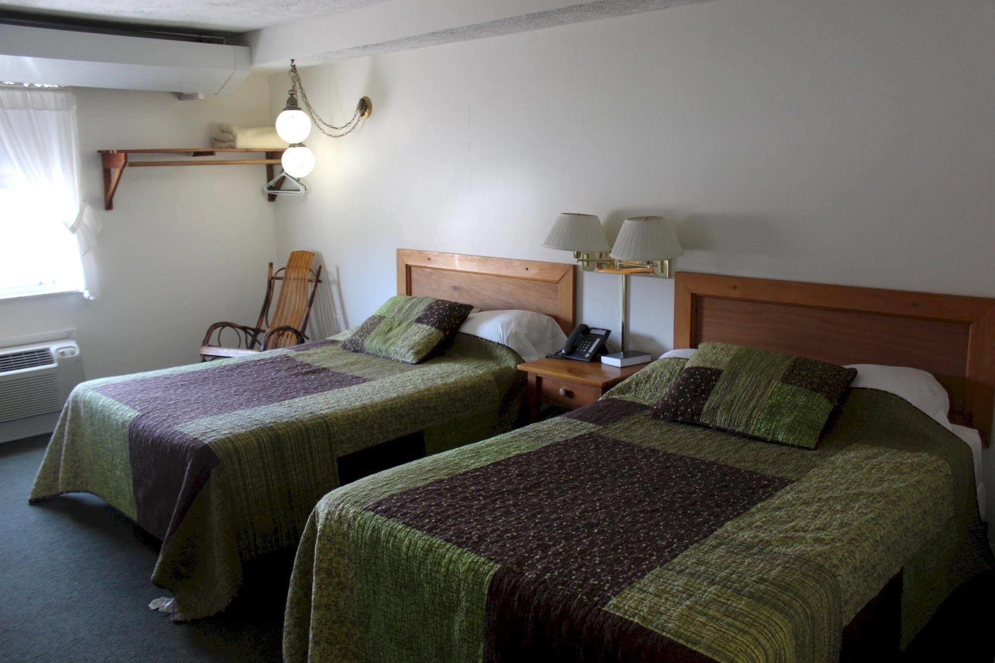 Casselman Inn Grantsville Buitenkant foto