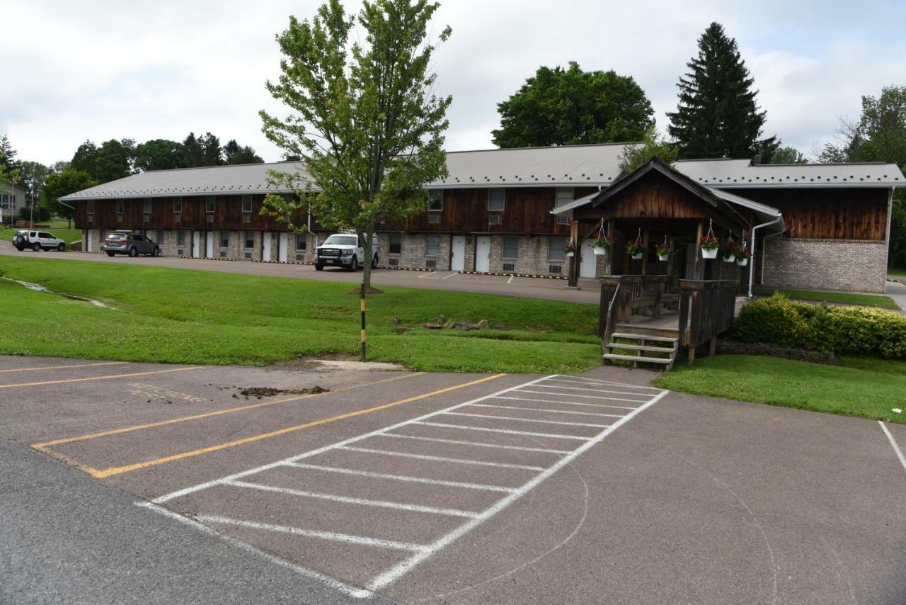 Casselman Inn Grantsville Buitenkant foto