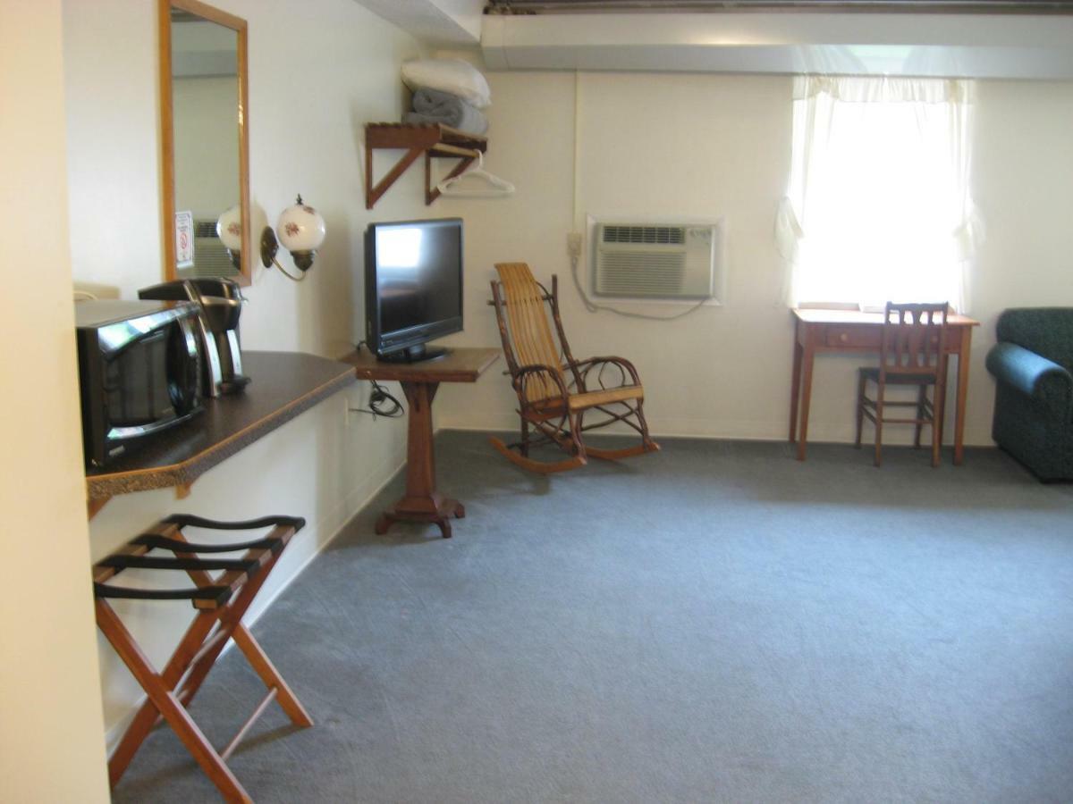 Casselman Inn Grantsville Buitenkant foto
